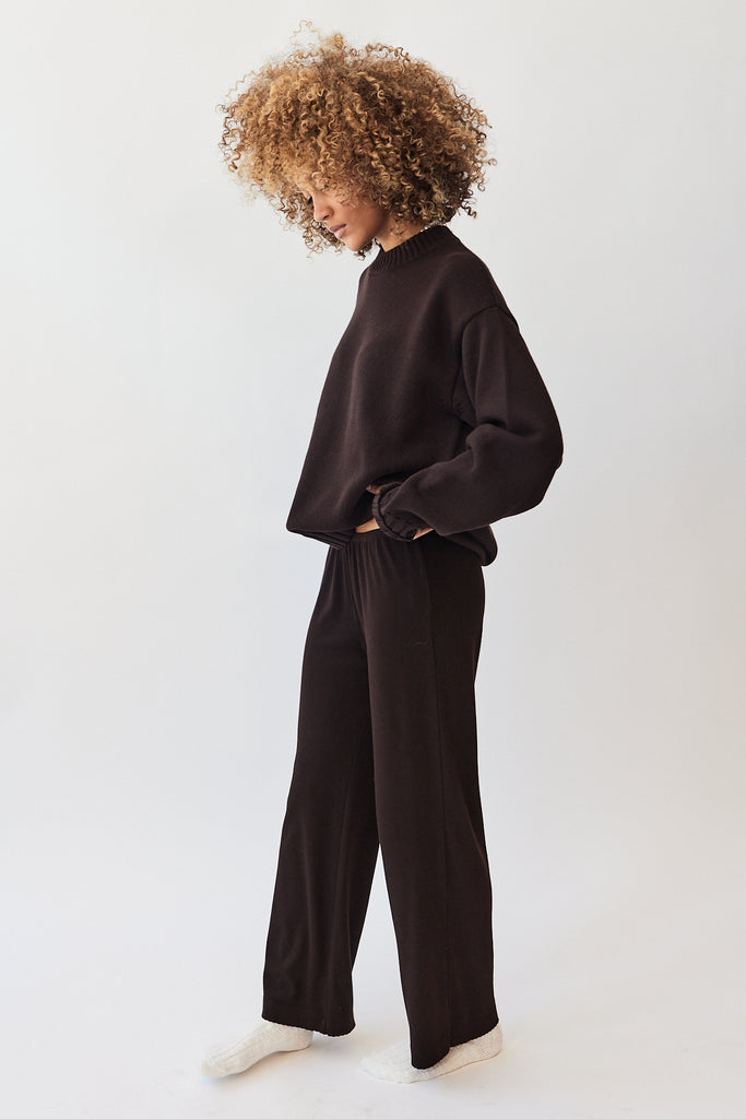 Donni Baby Rib Scallop Pant in Espresso at Parc Shop | Minneapolis, MN

