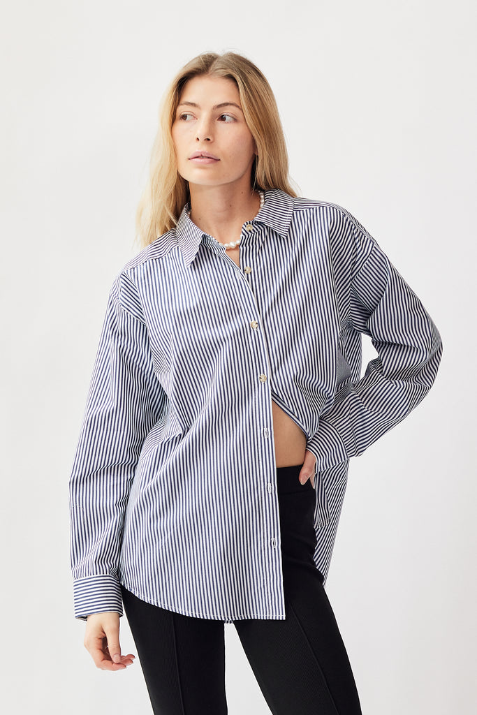 Donni Pop Button Down in Navy Stripe at Parc Sho