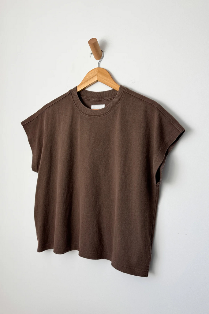 Le Bon Shoppe Jeanne Tee in Chocolate at Parc Shop | Minneapolis, MN