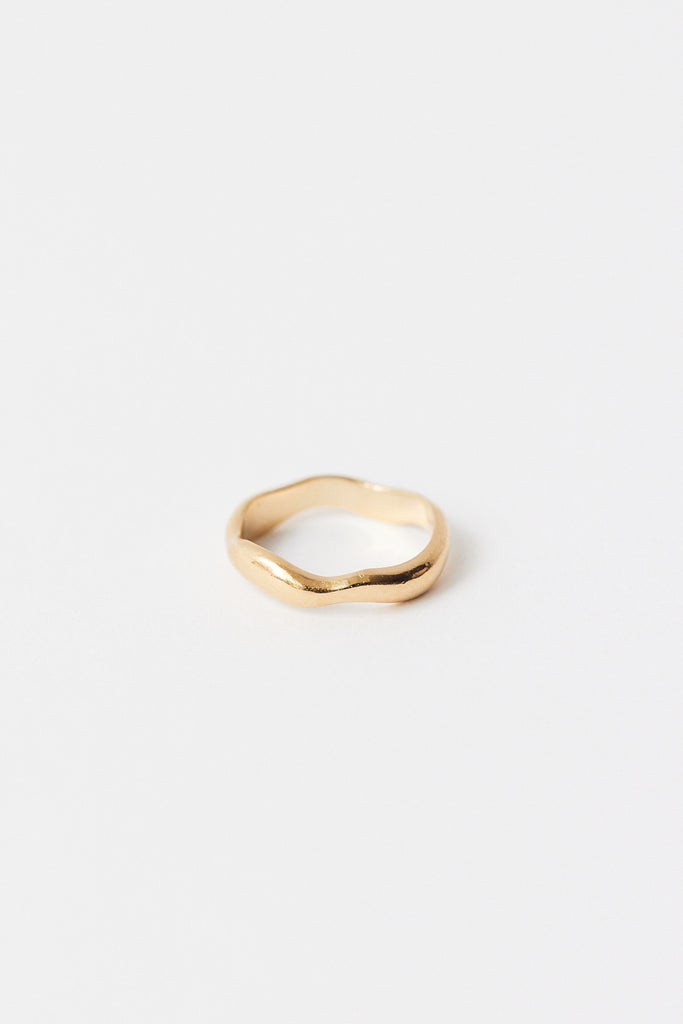Kara Yoo Flow Ring / Gold Parc Shop